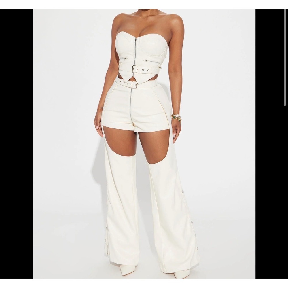 Cream Faux Leather 3 Piece Festival Set Corset Top Shorts and Chaps Cream - Picture 8 of 8